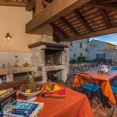 Villa Peresiji Villa *