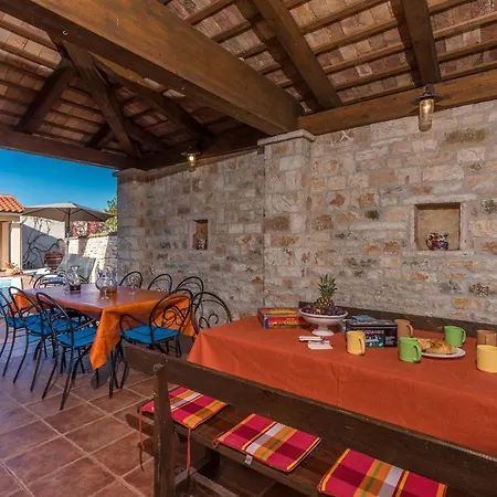 Villa Villa Peresiji Svetvincenat