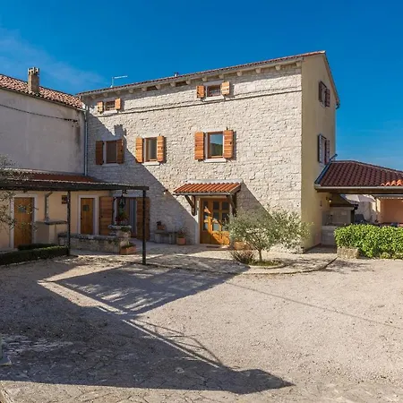 Villa Peresiji Svetvincenat